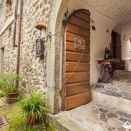Un'ottima Annata Bed & Breakfast Montedivalli Chiesa